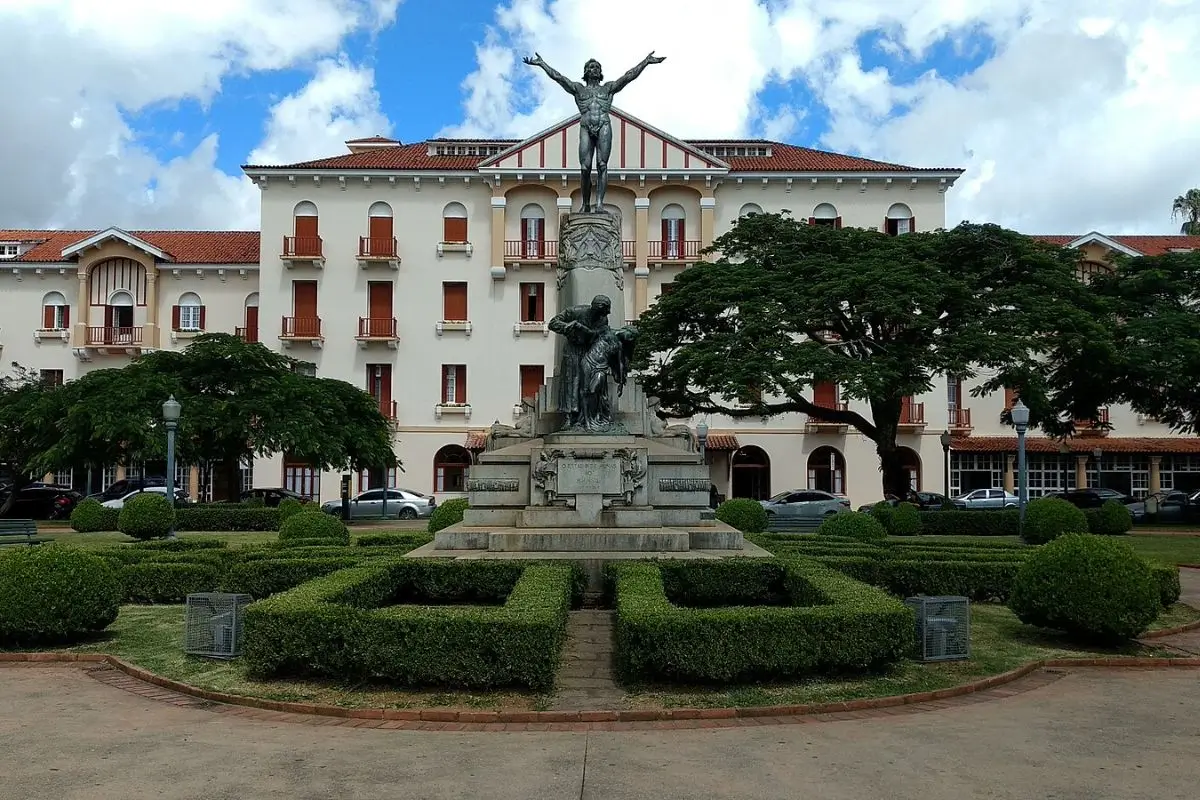 o que fazer em poços de caldas palace hotel