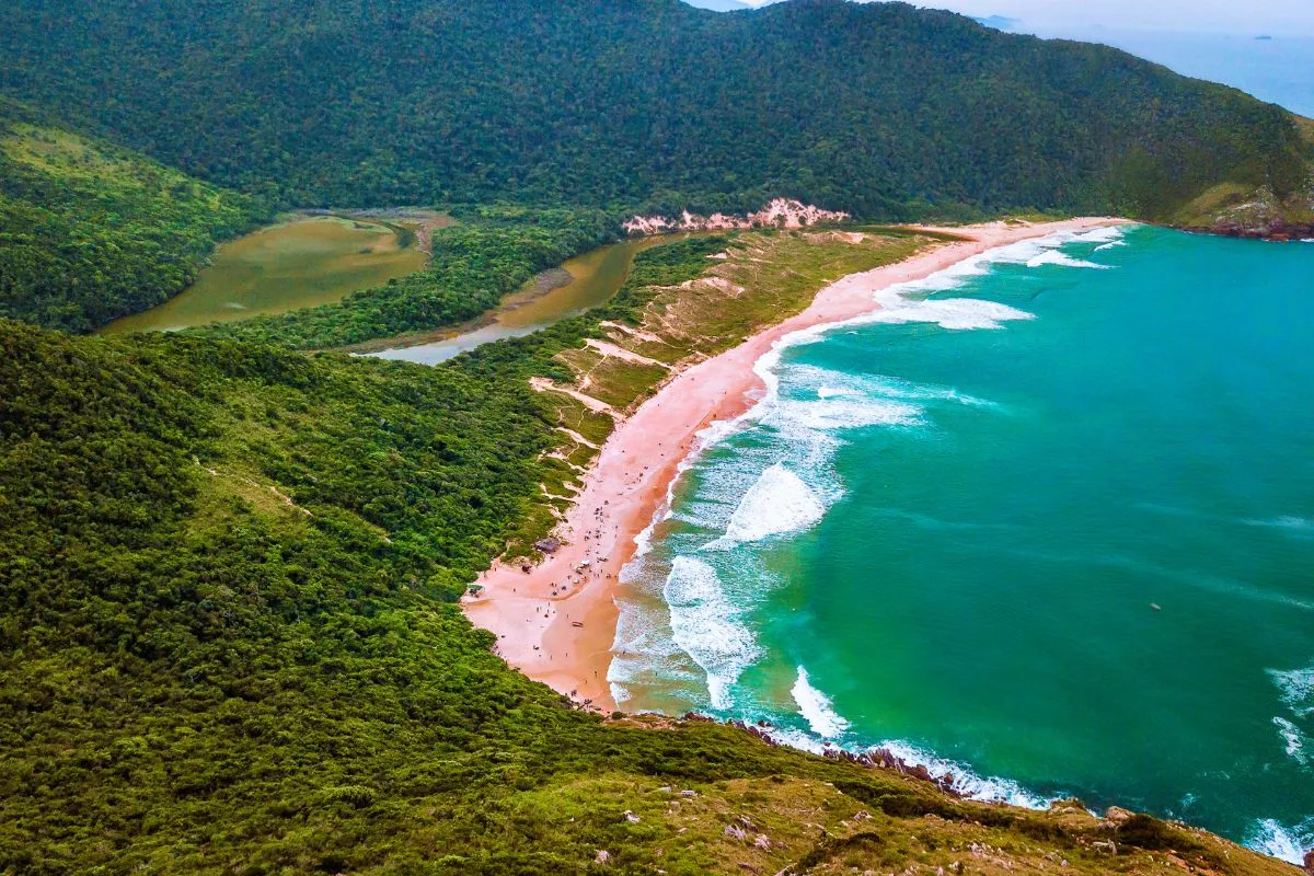 Descubra as 10 Melhores Trilhas do Brasil Praias de Florianópolis