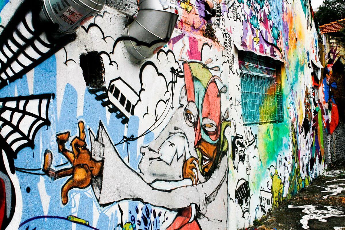 Explorando o Beco do Batman: Um Mergulho na Arte de Rua de São Paulo Explorando o Beco do Batman: Um Mergulho na Arte de Rua de São Paulo