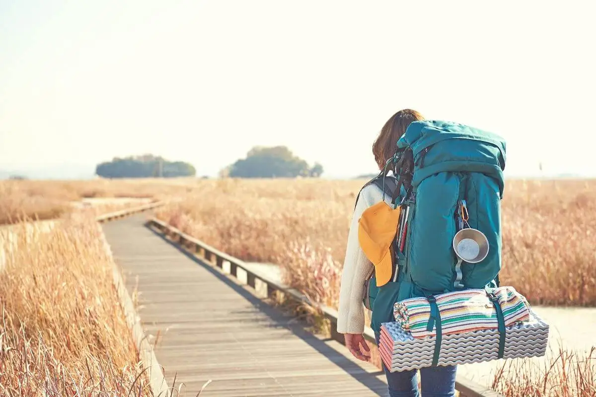 Como fazer um mochilão: Tudo o que você precisa saber antes de viajar