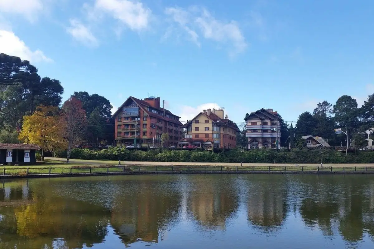 Os melhores lugares para acampamento de férias no Brasil