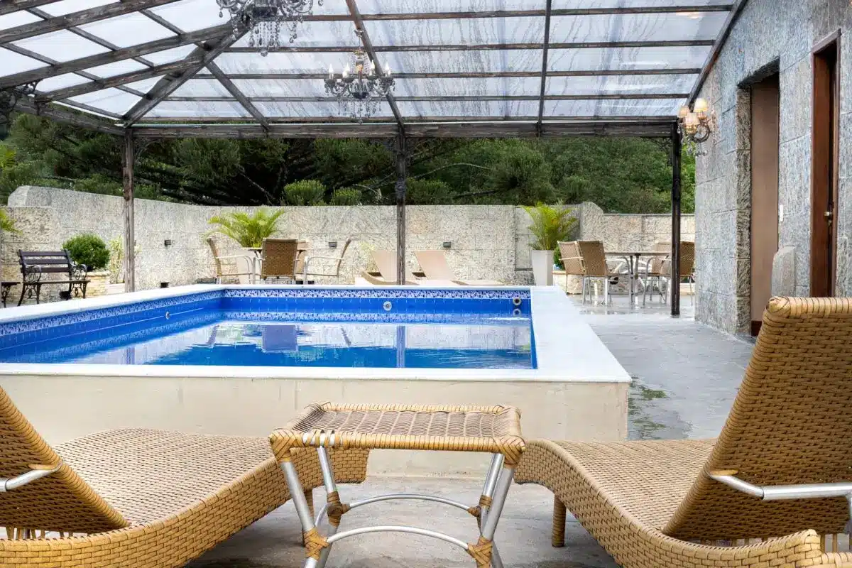 Como visitar o Castelo de Itaipava em Petrópolis