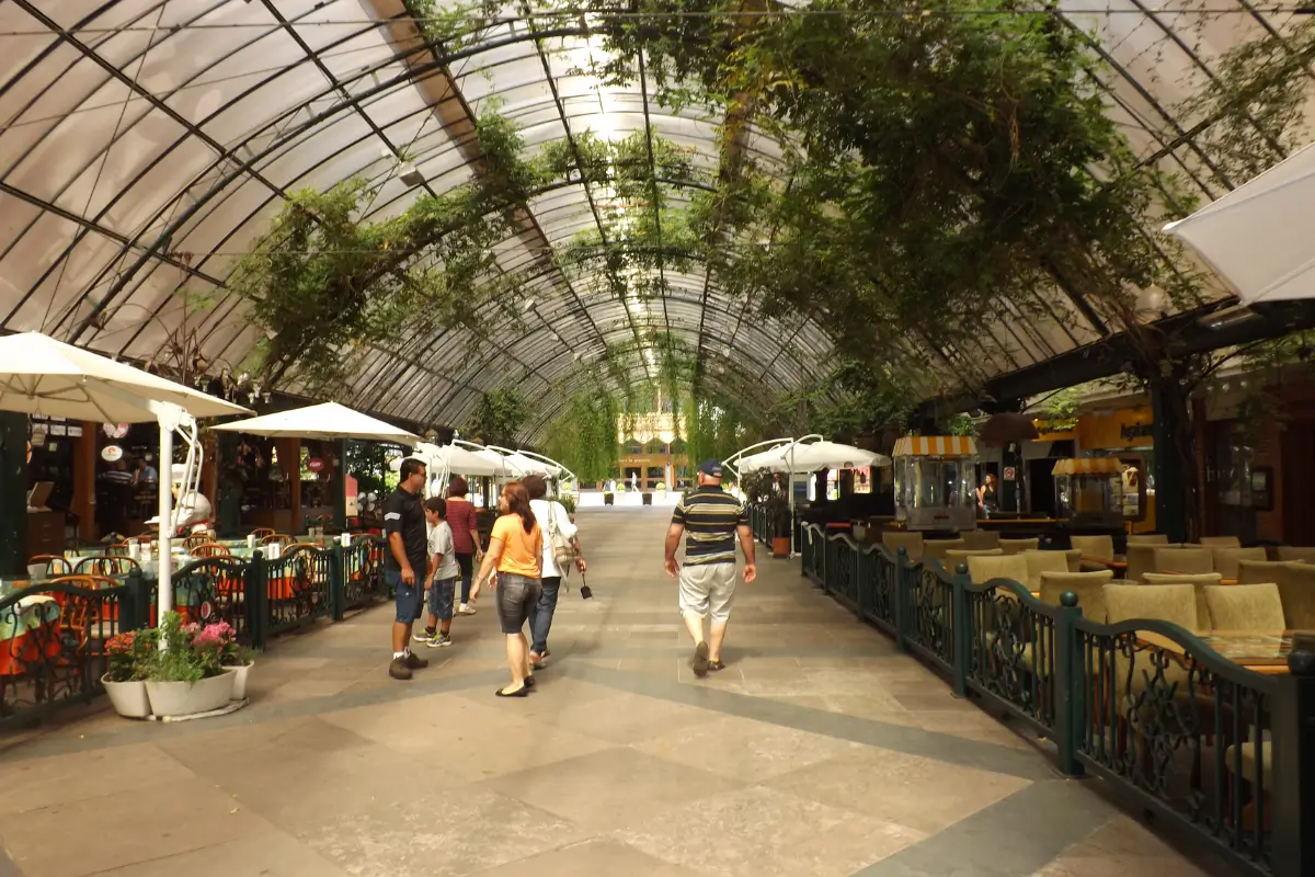 O que fazer de graça em Gramado em 2026 o que gazer de graça em gramado rua coberta