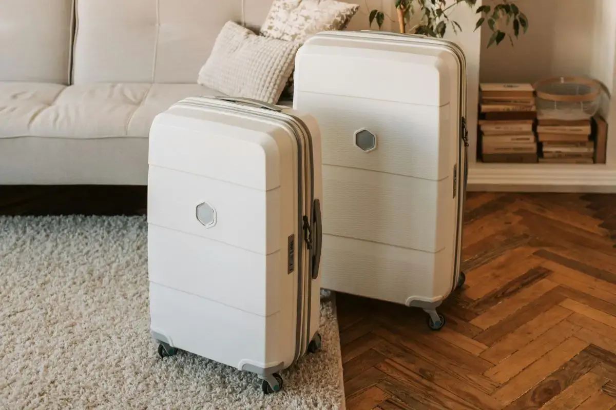 malas de viagem brancas