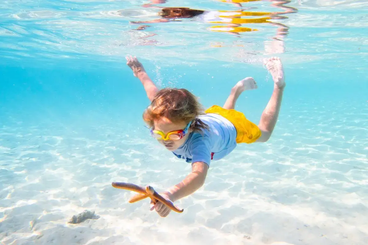praia litoral de sp com crianças