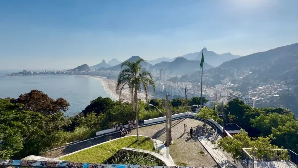 vista do alto do mirante do forte Duque de Caxias no Rio de Janeiro